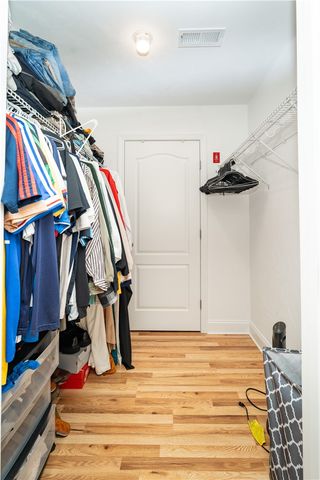 9 Gray Coach Lane 911, Cranston, RI 02921