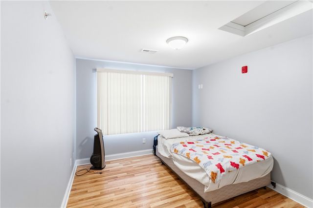 9 Gray Coach Lane 911, Cranston, RI 02921