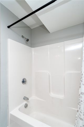 9 Gray Coach Lane 911, Cranston, RI 02921