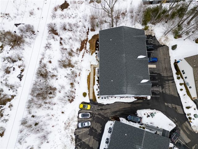 9 Gray Coach Lane 911, Cranston, RI 02921