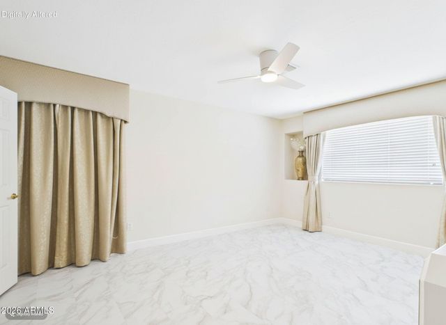 7446 W TUMBLEWOOD Drive, Peoria, AZ 85382