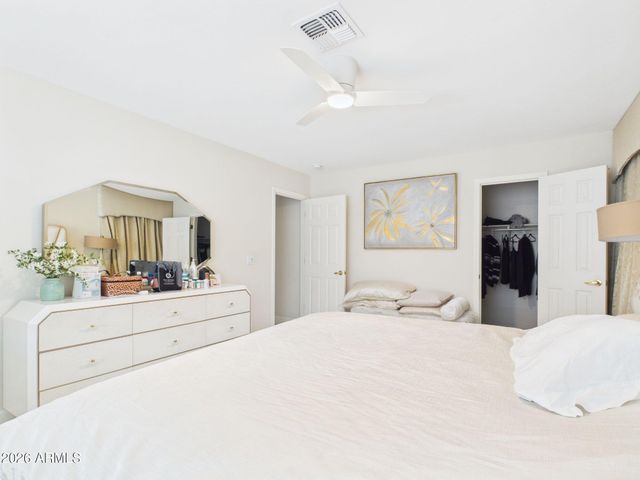 7446 W TUMBLEWOOD Drive, Peoria, AZ 85382