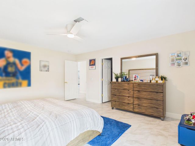 7446 W TUMBLEWOOD Drive, Peoria, AZ 85382