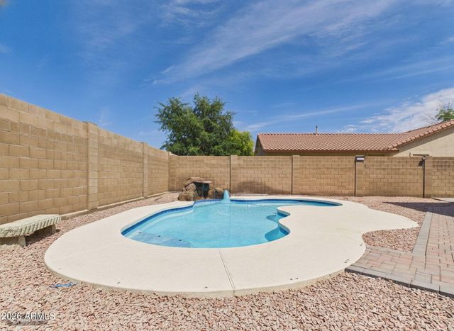 7446 W TUMBLEWOOD Drive, Peoria, AZ 85382