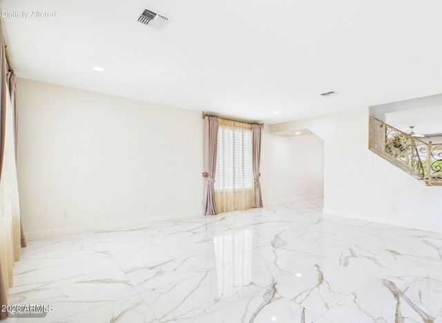 7446 W TUMBLEWOOD Drive, Peoria, AZ 85382