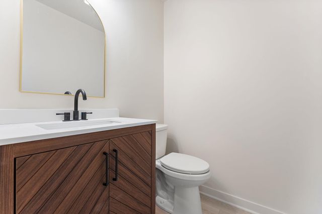 2403 Thomas Road, Valparaiso, IN 46383