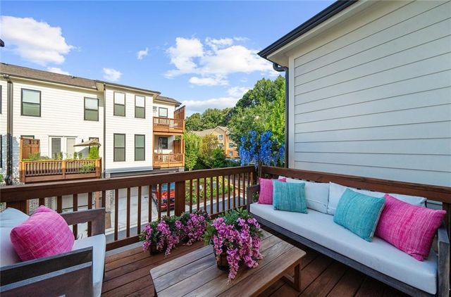 223 Downing Dr, Alpharetta, GA 30022