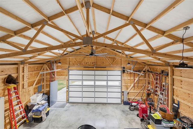 1392 N Henke Road, Lake St Louis, MO 63367