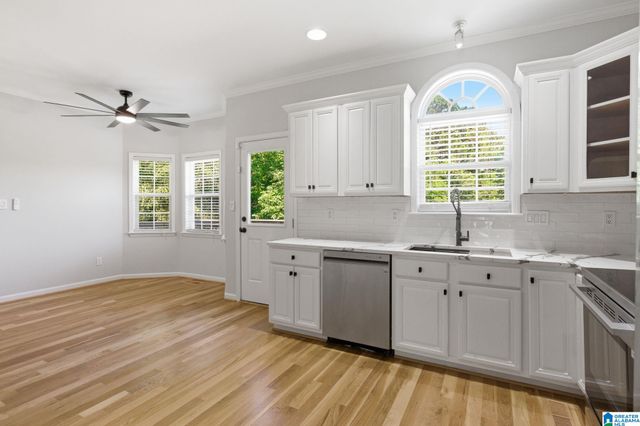 106 ORCHARD LANE, Helena, AL 35080