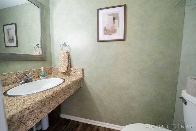 2429 Cranden Drive, Grand Rapids, MI 49506