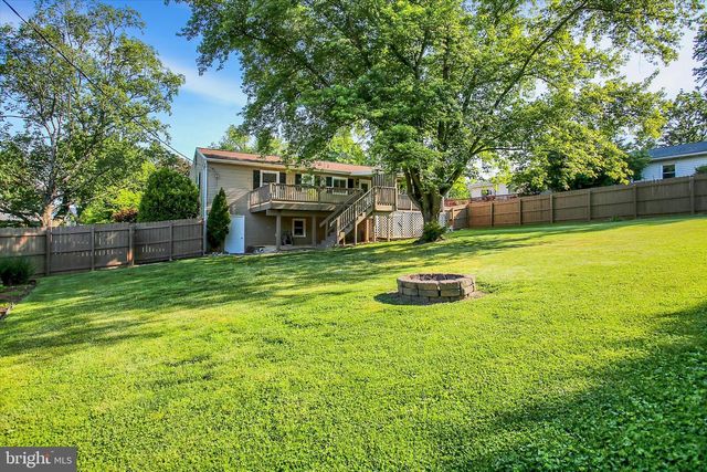 428 PARK HILLS DRIVE, Mechanicsburg, PA 17055