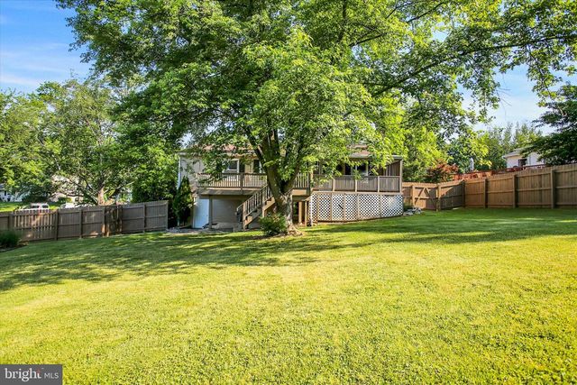 428 PARK HILLS DRIVE, Mechanicsburg, PA 17055