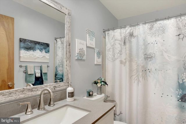 428 PARK HILLS DRIVE, Mechanicsburg, PA 17055