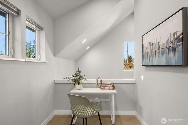 22785 SE 14th Court, Sammamish, WA 98075