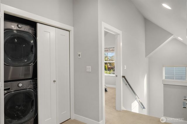 22785 SE 14th Court, Sammamish, WA 98075