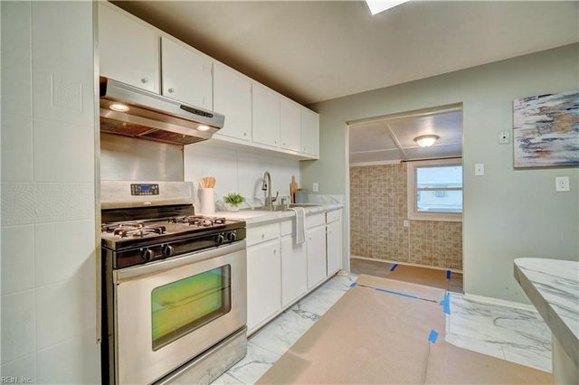 2013 Egger CIR, Hampton, VA 23663