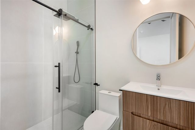349 Valley Trail, Red Oak, TX 75154