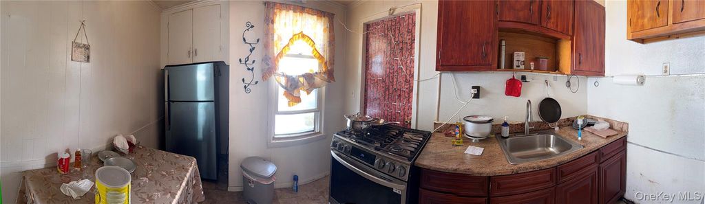 87-62 133 Street, Richmond Hill, NY 11418 — photo 2