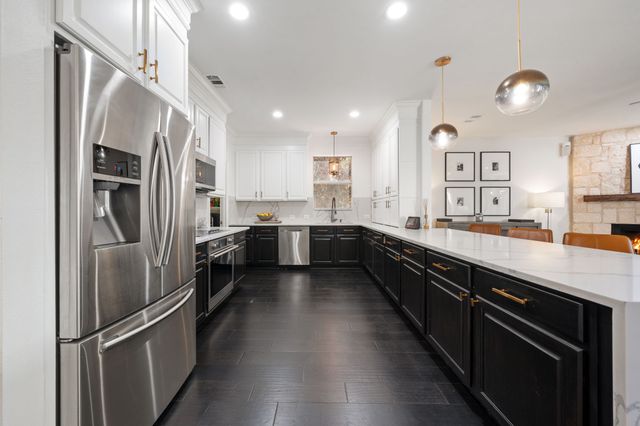 5925 Chatham Lane, The Colony, TX 75056
