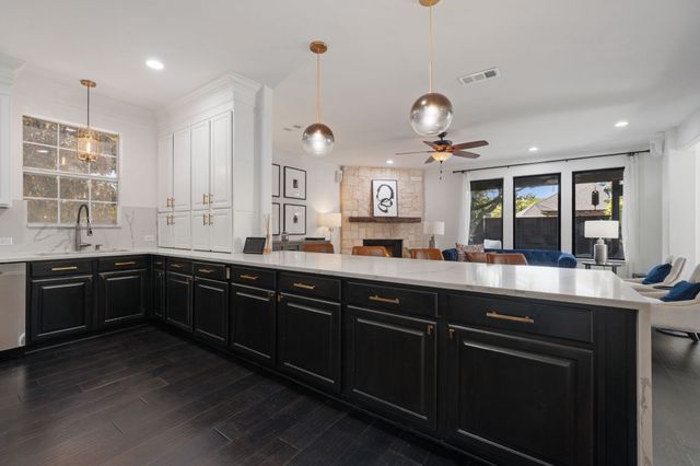 5925 Chatham Lane, The Colony, TX 75056