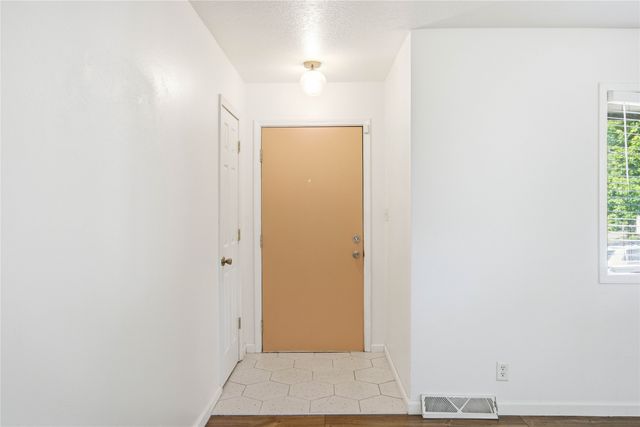 1311 Spring Street, Des Moines, IA 50315