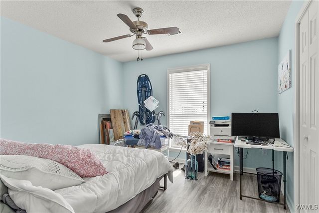 12693 Hickory, Northport, AL 35475