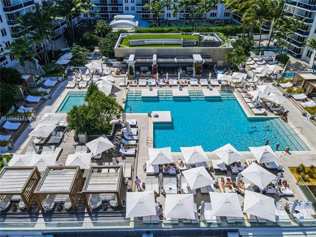 2301 Collins Avenue 542, Miami Beach, FL 33139