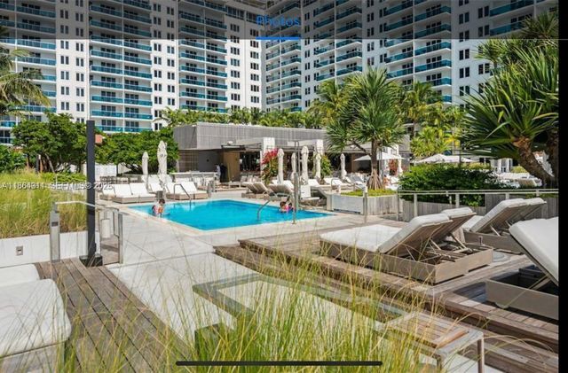 2301 Collins Avenue 542, Miami Beach, FL 33139