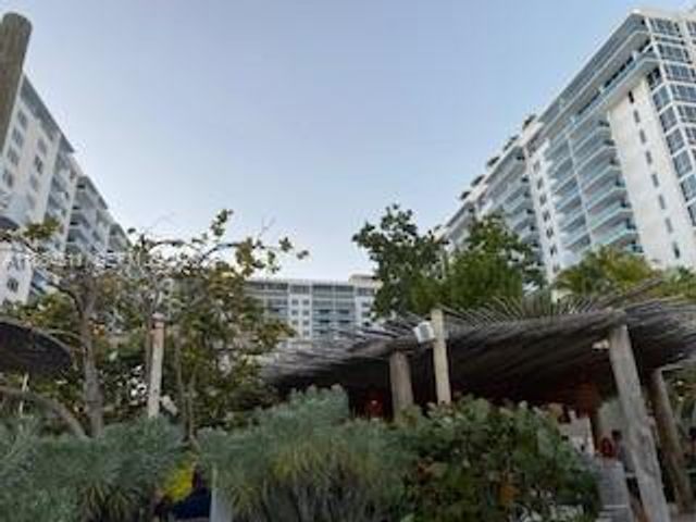 2301 Collins Avenue 542, Miami Beach, FL 33139