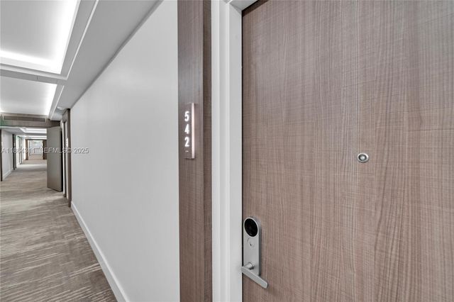 2301 Collins Avenue 542, Miami Beach, FL 33139