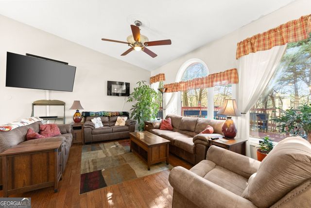 181 Asbury Mill Road, Cleveland, GA 30528