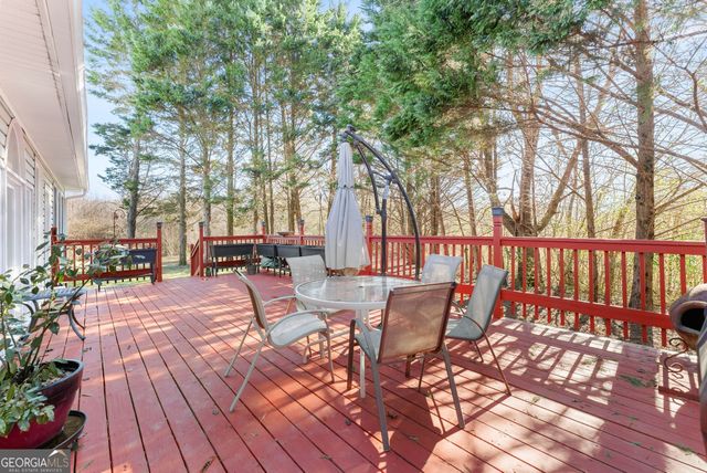 181 Asbury Mill Road, Cleveland, GA 30528