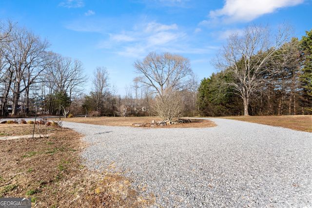 181 Asbury Mill Road, Cleveland, GA 30528