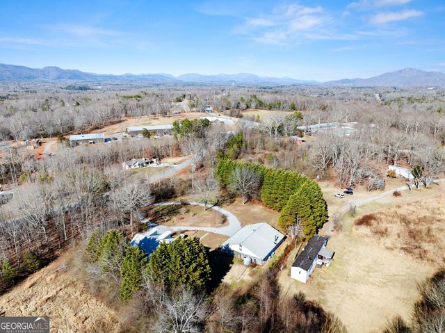 181 Asbury Mill Road, Cleveland, GA 30528
