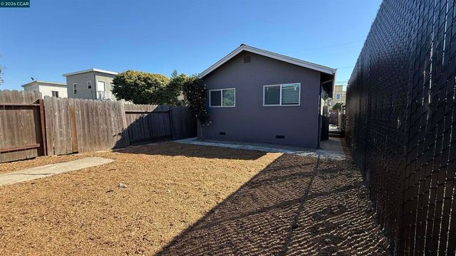 2319 Maricopa Ave, Richmond, CA 94804
