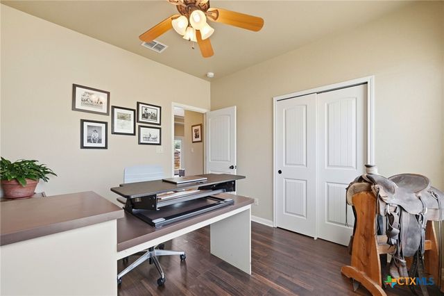 225 Greenway Drive, Seguin, TX 78155