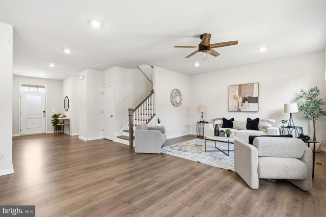 10022 SELKIE LN, Waldorf, MD 20601