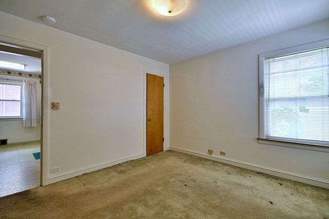 7637 W Armitage Avenue, Elmwood Park, IL 60707