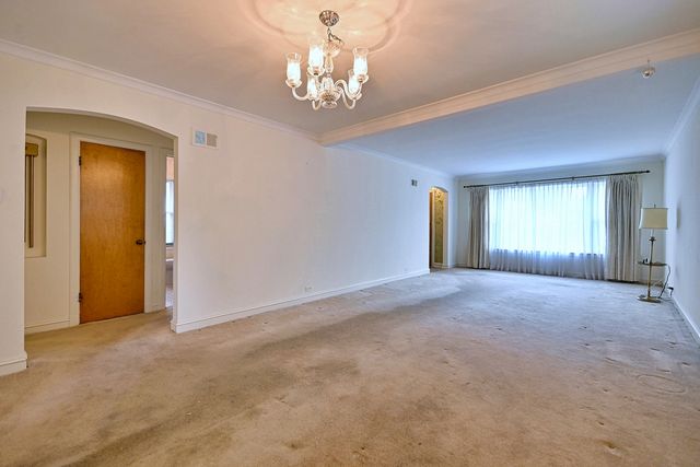 7637 W Armitage Avenue, Elmwood Park, IL 60707