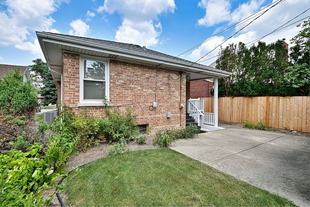 7637 W Armitage Avenue, Elmwood Park, IL 60707