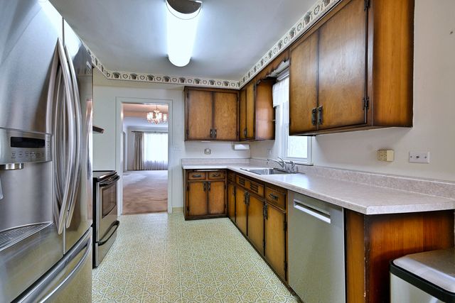 7637 W Armitage Avenue, Elmwood Park, IL 60707