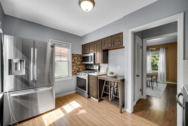 6646 Carolina Avenue, Hammond, IN 46323