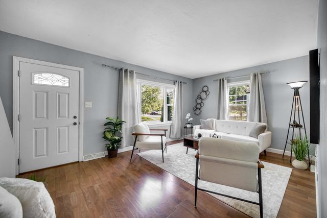 6646 Carolina Avenue, Hammond, IN 46323