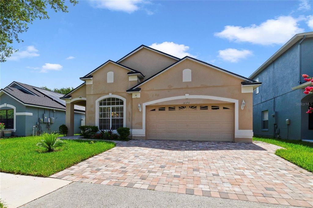 Image 1 of property listing at 8376 PORT LANCASHIRE DRIVE, Orlando, FL 32829