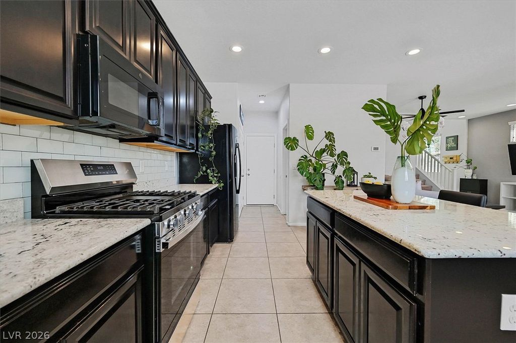 Image 2 of property listing at 10750 Brewster Bay Street, Las Vegas, NV 89179