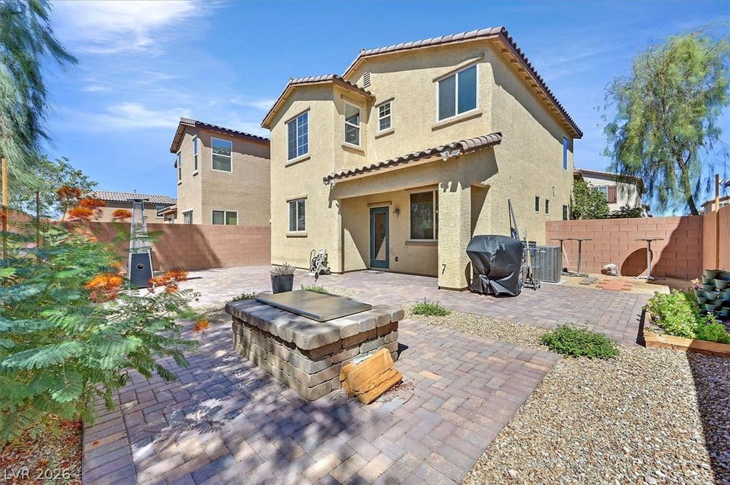 Image 3 of property listing at 10750 Brewster Bay Street, Las Vegas, NV 89179