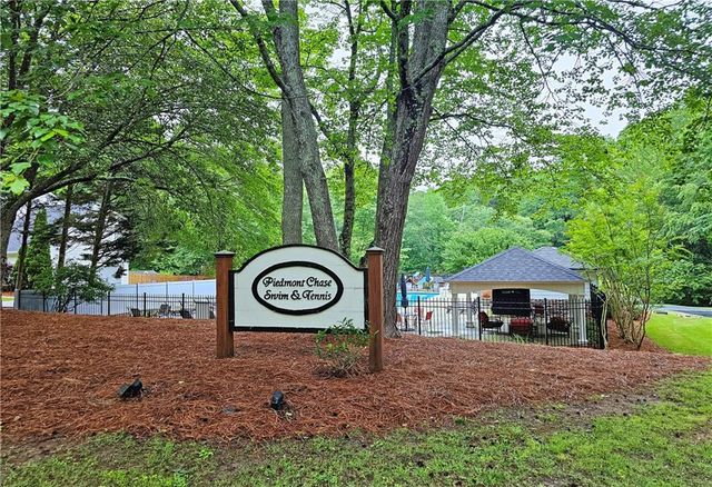 2110 B T Sheppard Drive, Marietta, GA 30062