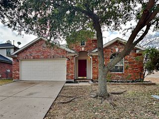 1905 Sharpsbury Drive, Euless, TX 76040