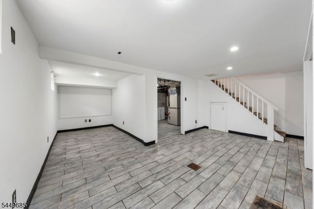 896 Maurice Ave, Rahway City, NJ 07065