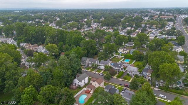 896 Maurice Ave, Rahway City, NJ 07065